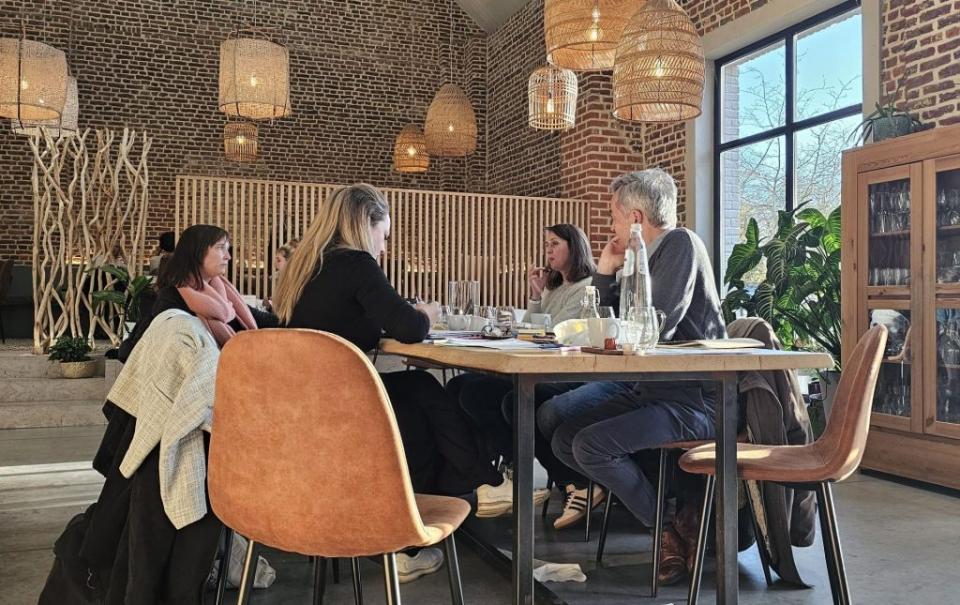 Transmission d’entreprise : enjeux, profils et accompagnement